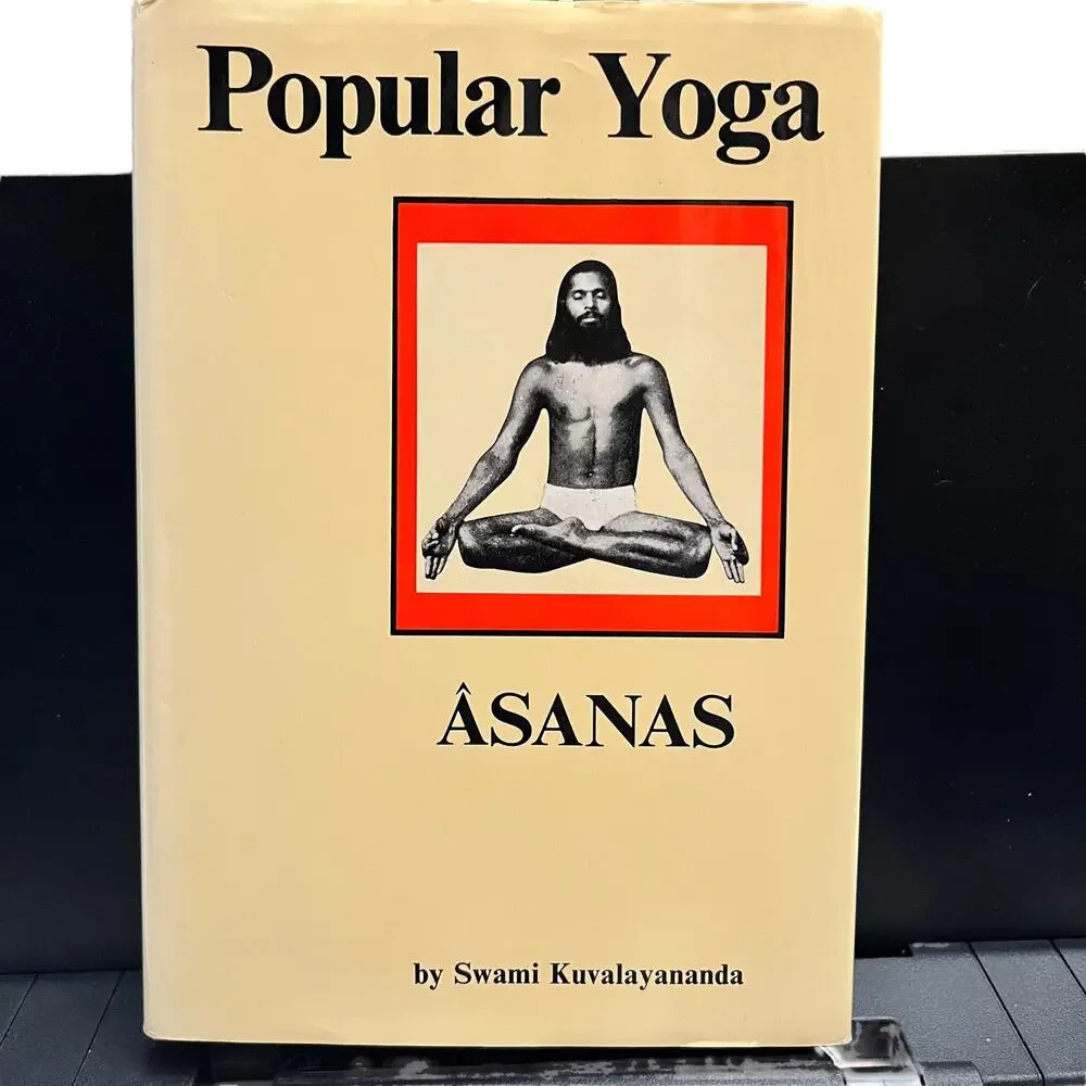 Popular Yoga Asnas - Book by Swami Kuvalayananda‎ - Vintage 1972